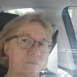 Meet your Posher, Luisa